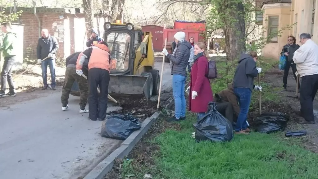 Правозащитник рассказывает, что в каждом районе Ростова работали комбинаты благоустройства.