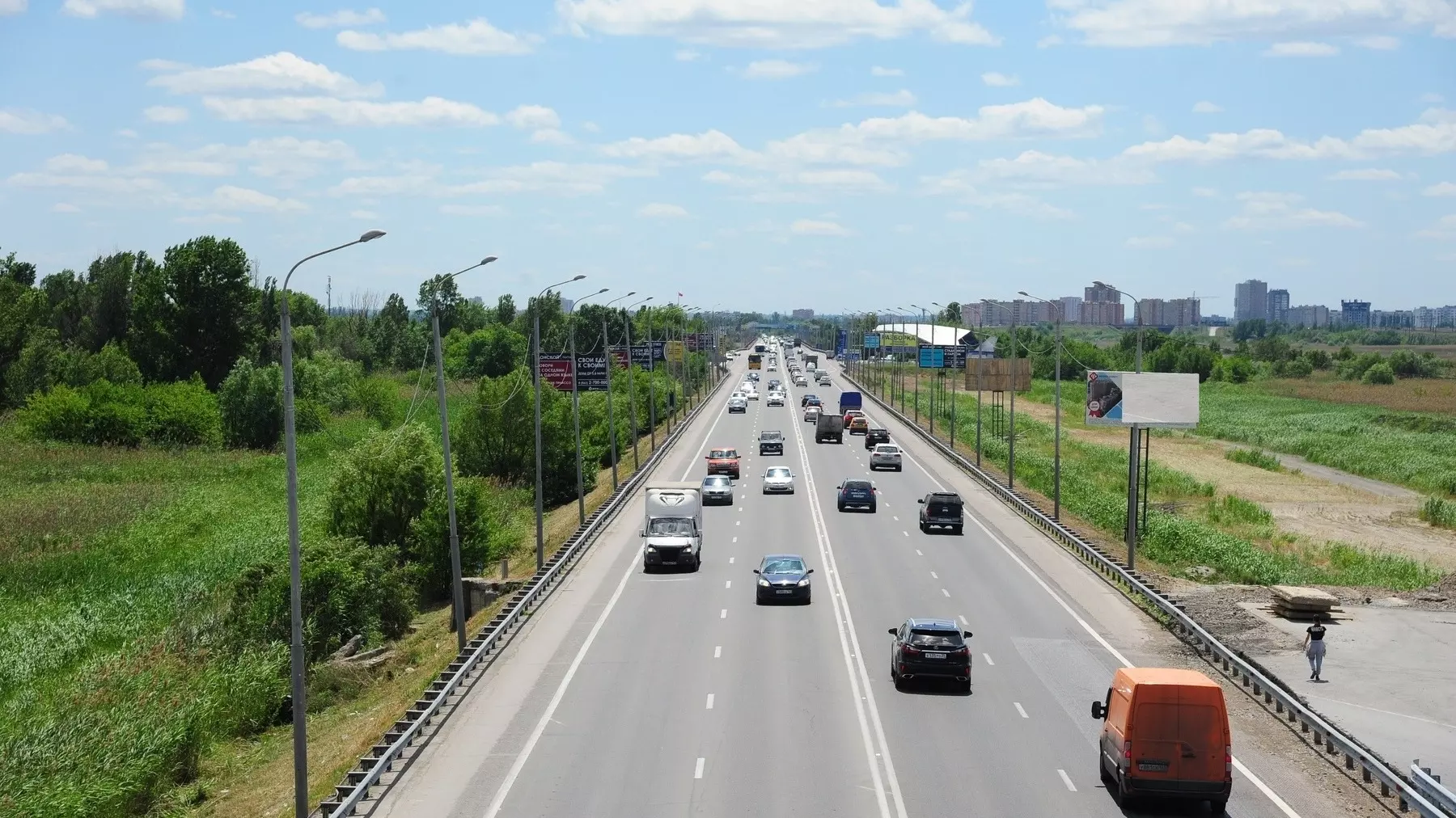 В Ростове на Текучева и Малиновского ограничат движение автомобилей